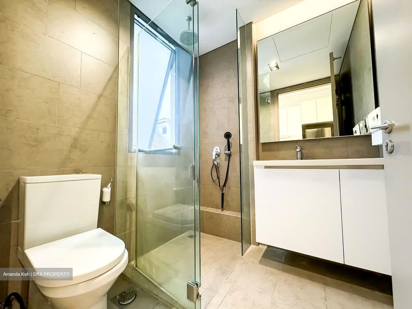 Stratum (D18), Condominium #566107521